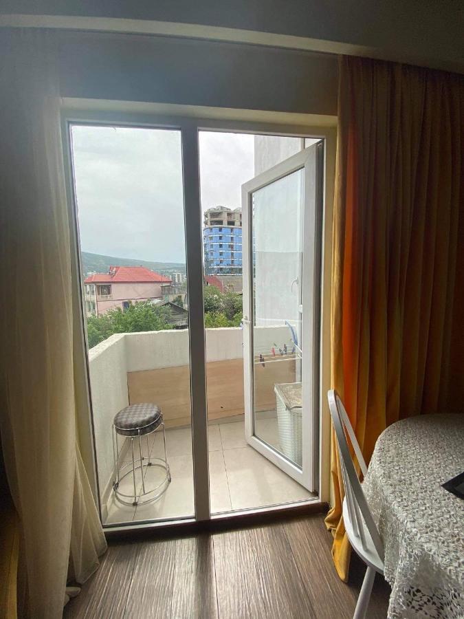 Apartament Victoria Apartment Tbilisi Ngoại thất bức ảnh