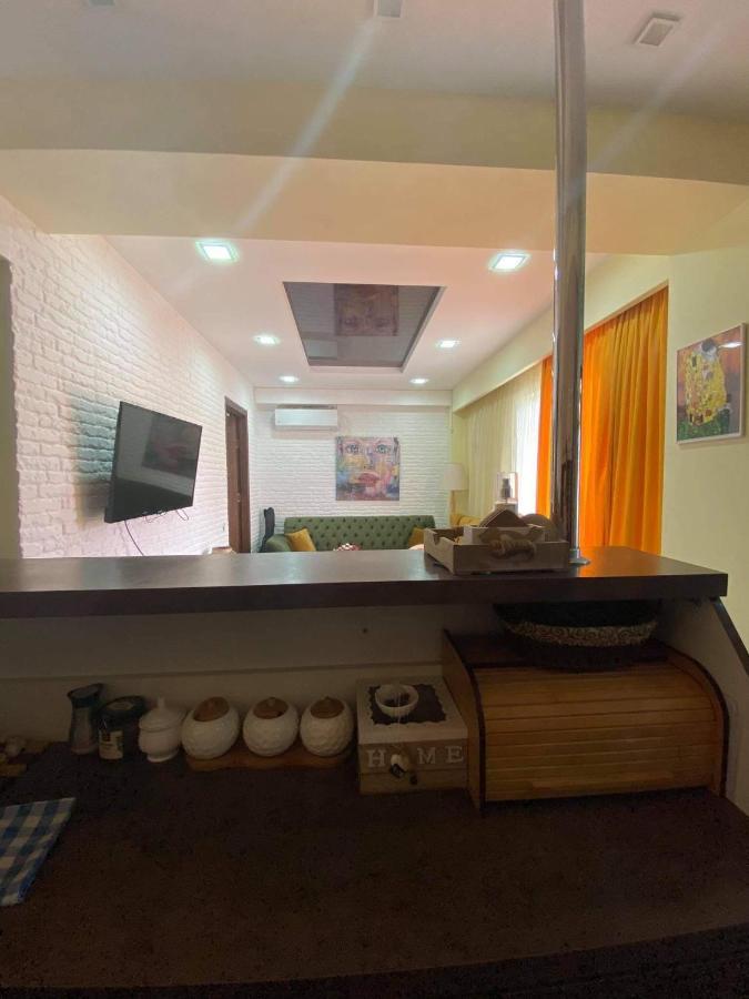 Apartament Victoria Apartment Tbilisi Ngoại thất bức ảnh